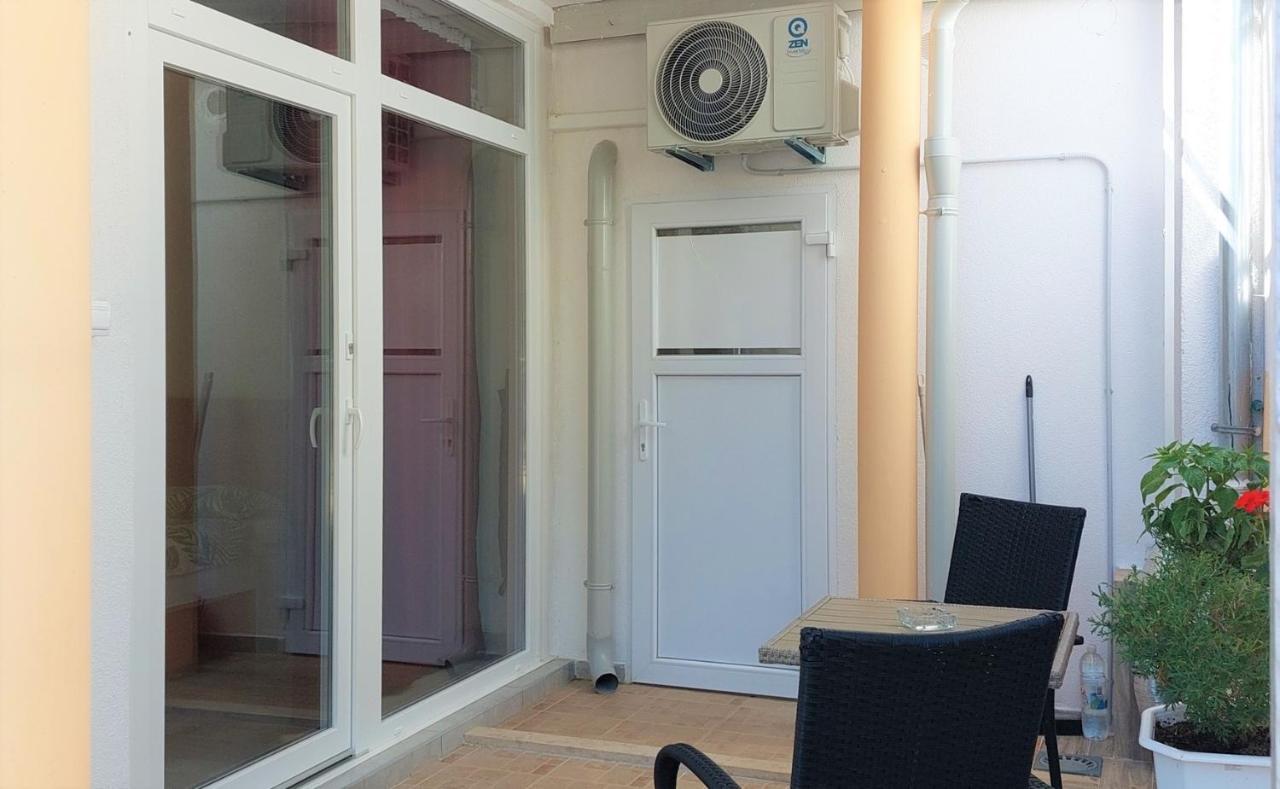 Amore House With Apartment Umago Exterior foto