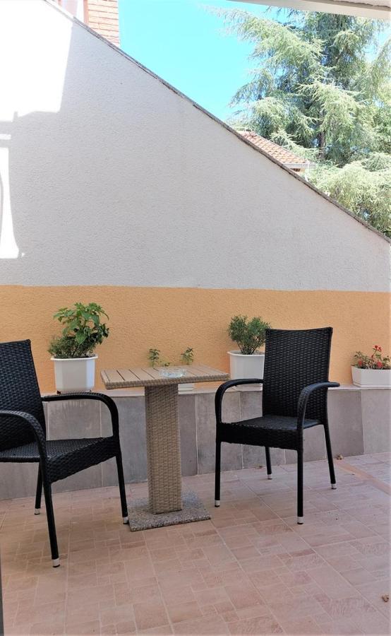 Amore House With Apartment Umago Exterior foto